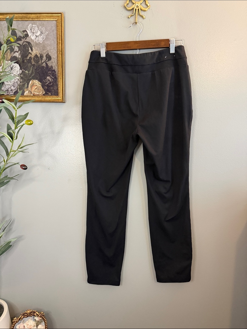 Zac & Rachel Black Stretch Pull On Ankle Pants Zip Pockets Size Small - Picture 7 of 7
